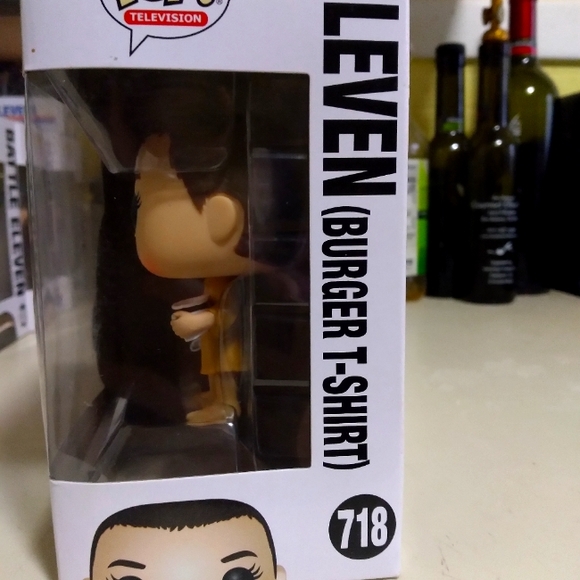 Stranger Things Funko Pop - Picture 2 of 4